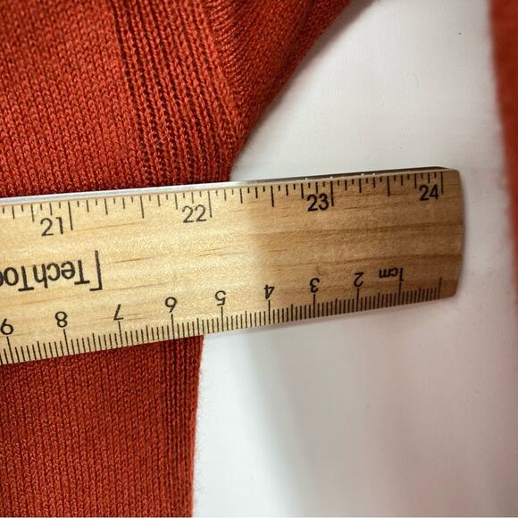 Matty M Women’s V Neck Sweater Pullover Staple Classic Burnt Orange Medium - Picture 6 of 6